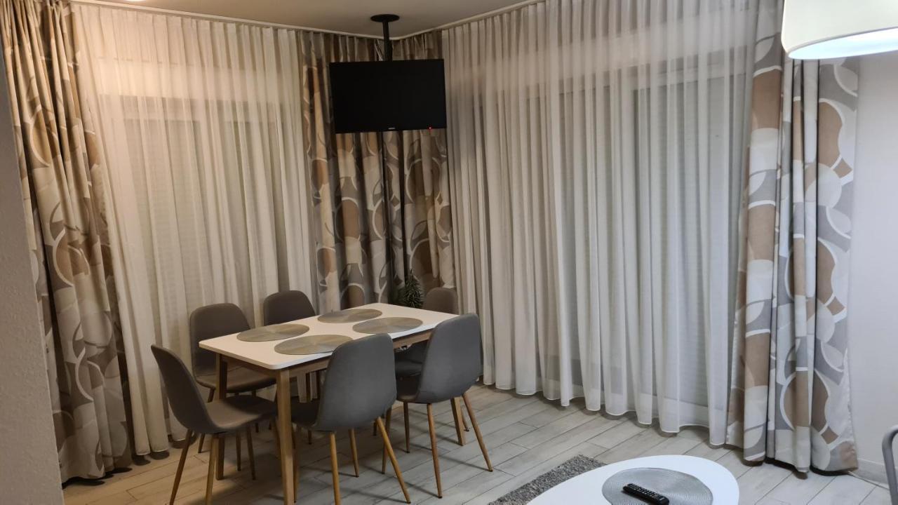 שייננה Apartament Czarna Gora B11 מראה חיצוני תמונה